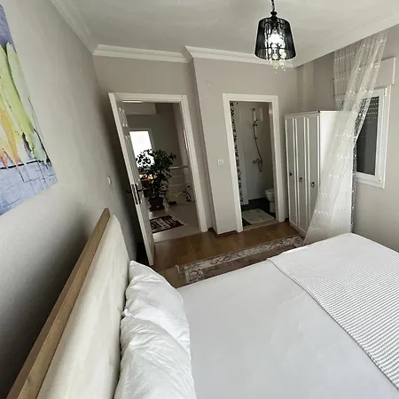 Alacati'da Guenluek Kiralik Havuzlu וילה Çeşme